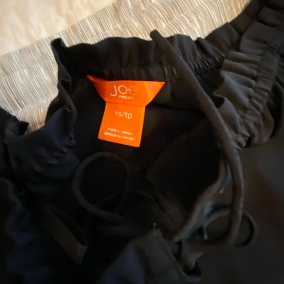 Joe Fresh Black silk like top - Picture 2 of 3